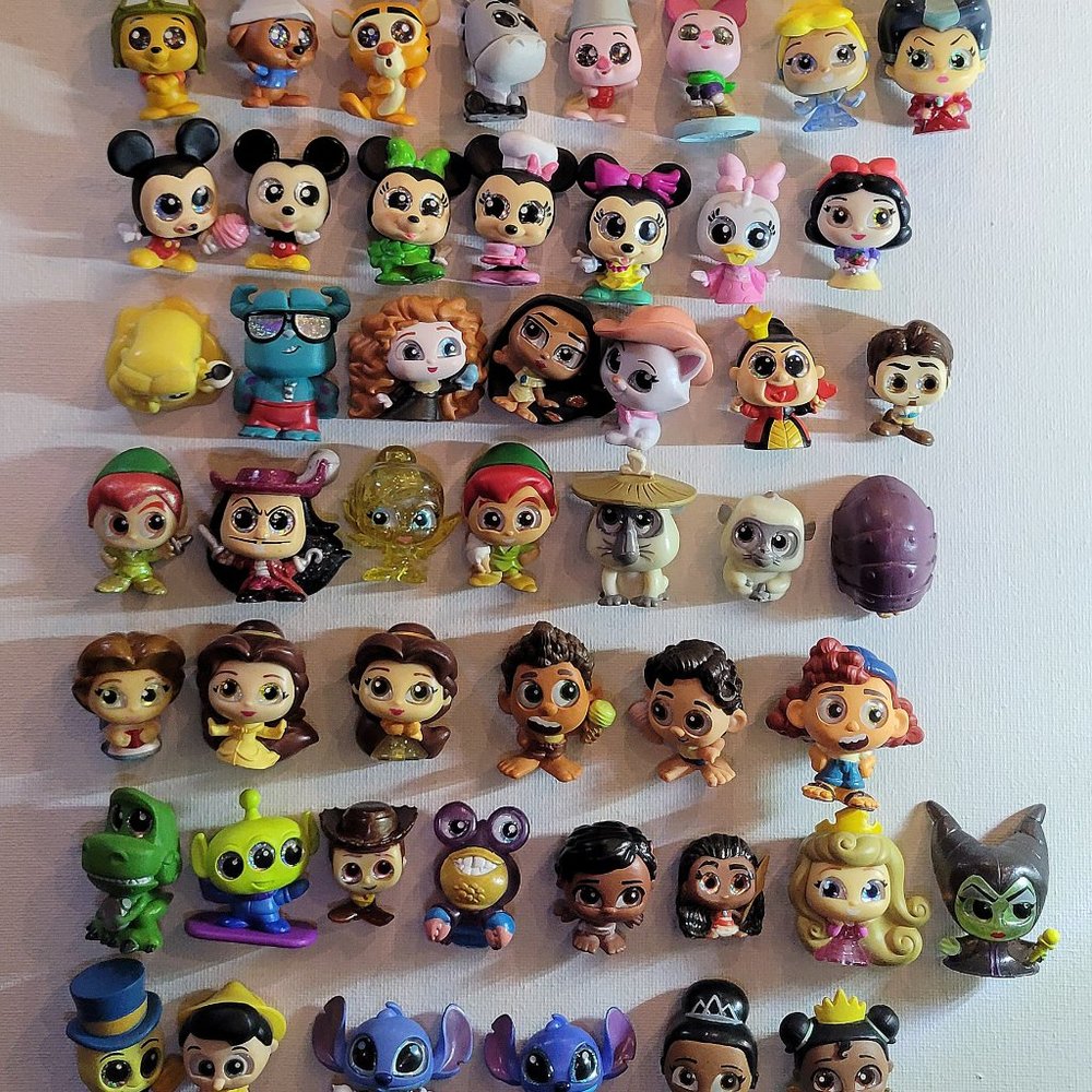 70 Disney Doorables Multi Series Collection